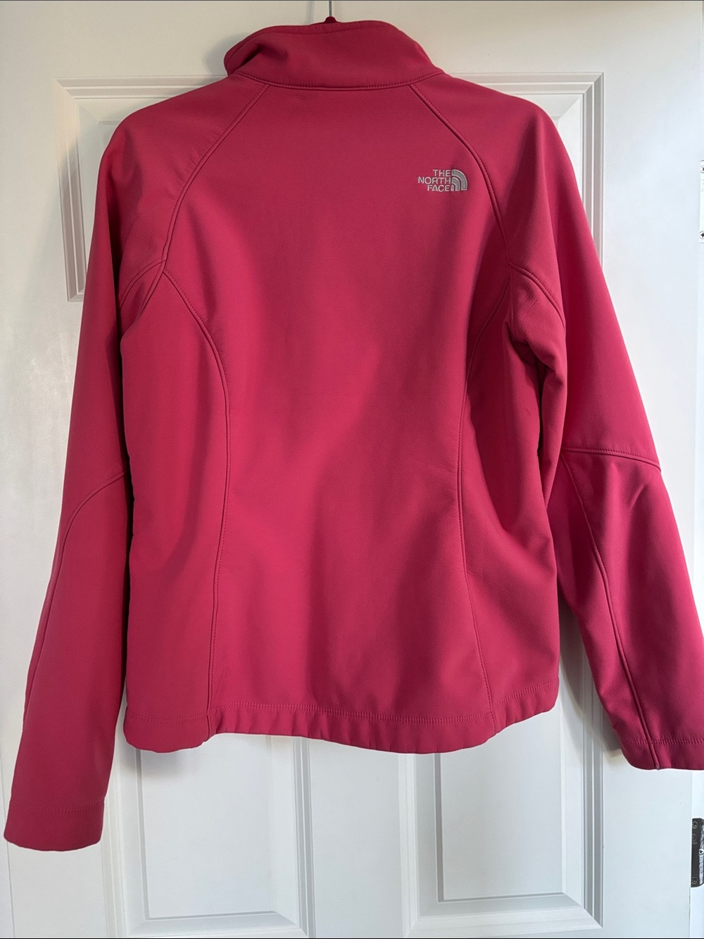 The North Face Women's Raspberry Pink Softshell Jacket - Picture 3 of 3